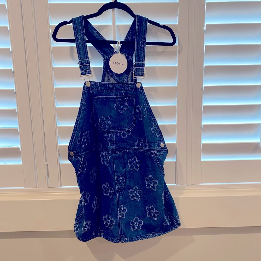 Storia flower jean skirt overalls